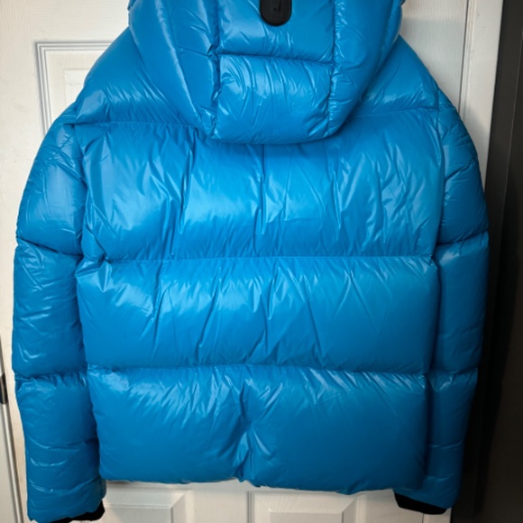 Mackage Kent Lustrous Light Down Jacket with hood. Authentic Mens size 38 - Picture 2 of 5